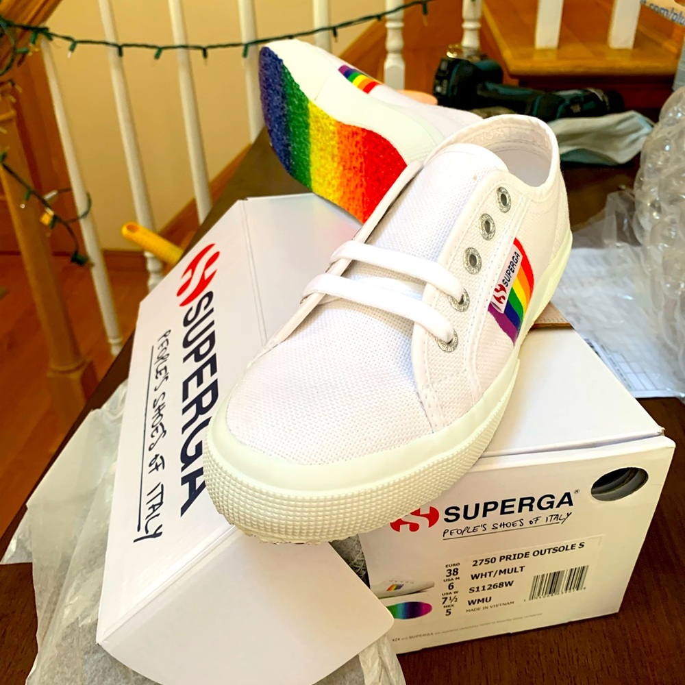 SAPERGA FROM ITALY SIZE 7.5